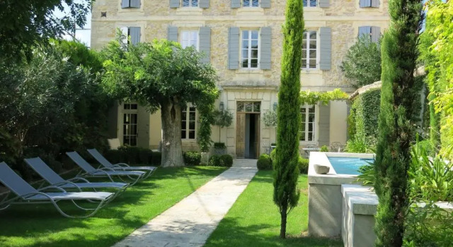 La Maison Saint Jean, 예약 호텔 Boulbon ViaRhona