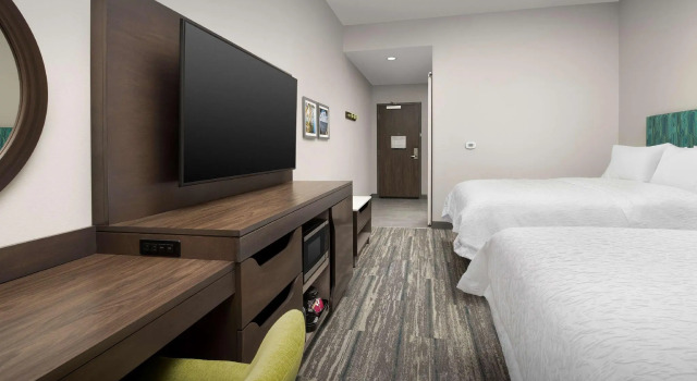 Четырёхместный номер Standard Hampton Inn & Suites Lexington Columbia