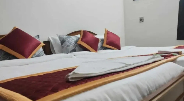 Grand Sarvik, Varaa Hotelli Tiruchirapalli Tamil Nadu