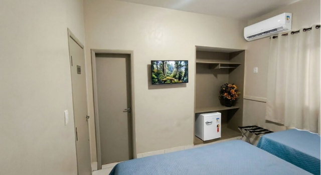 Трёхместный семейный номер Standard Bandeirantes Hotel