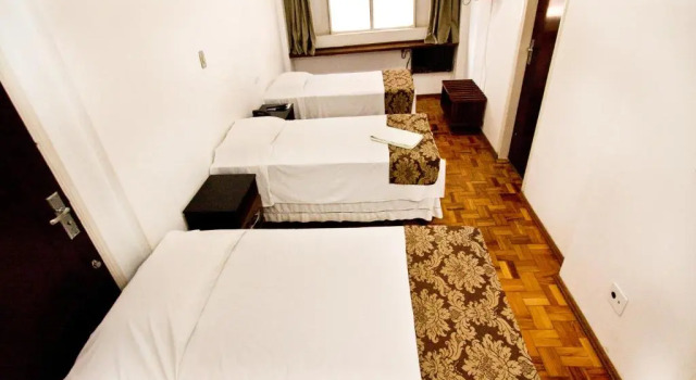 Трёхместный номер Standard Turrance White Hotel