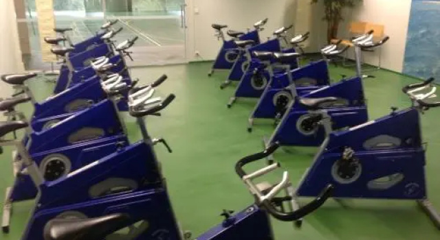 Solvalla Sports Institute, Boek Hotel Hotels in Zuid Finland met parkeren, Parkeren