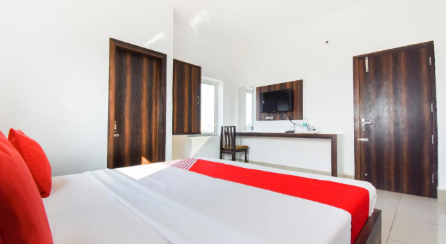 Hotel Bhardwaj, Забронировать Отель Отели и гостиницы Карнал, Отель