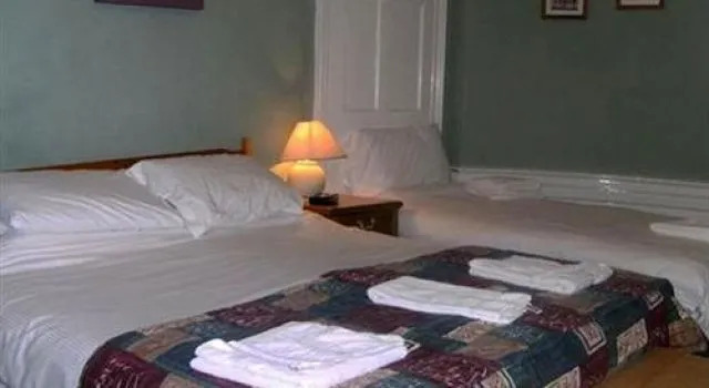 Adam Drysdale House, Boek Pension Hotels in Edinburgh met parkeren, Parkeren