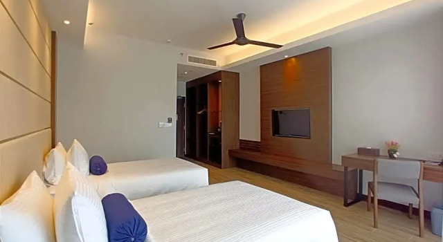 Номер Deluxe с видом на город Pacific Regency Beach Resort, Port Dickson