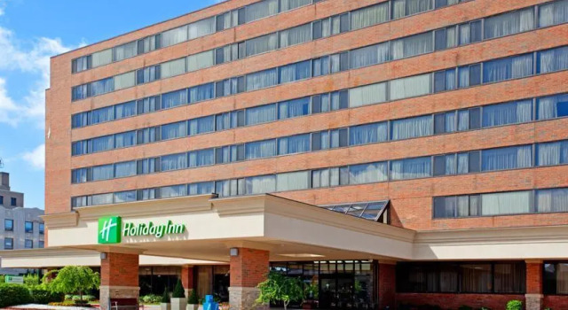Holiday Inn Muskegon Harbor, Rezerwuj Hotel Muskegon Michigan