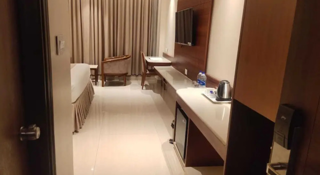 Номер Premium Hotel the Plaza