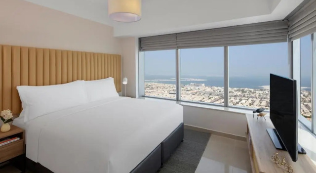 Люкс с 2 комнатами с видом на море Staybridge Suites Dubai Financial Centre by IHG