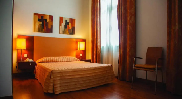 Hotel Apartamento Geres Ribeiro, Rezervasyon Otel Canmore 3 yıldızlı oteller, 3*