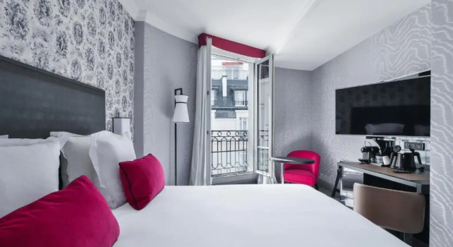 Двухместный номер Premium Maison Astor Paris, Curio Collection by Hilton