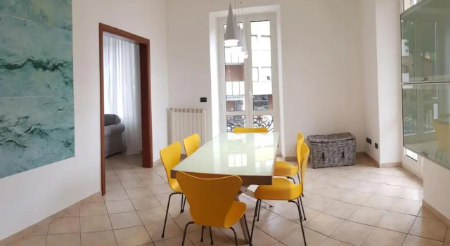 La Terrazza Apartment,a 50 mt dal mare, Забронировать Апартаменты/квартира Апартаменты Варацце, рядом с Туристический порт Варацце, Апартаменты/квартира