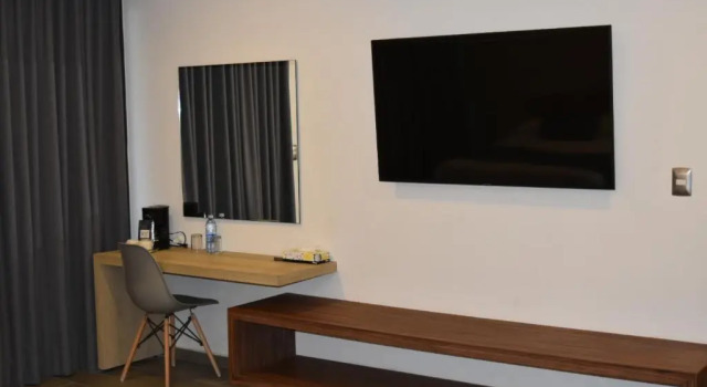 Двухместный номер Standard Estanza Hotel & Suites