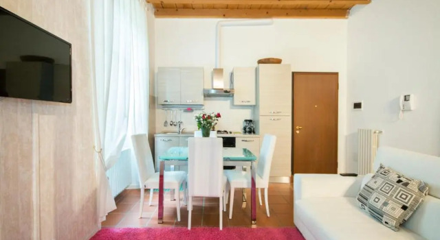 Студия Sole&Luna Comolake Apartments