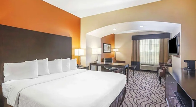 Номер Deluxe La Quinta Inn & Suites by Wyndham Beeville