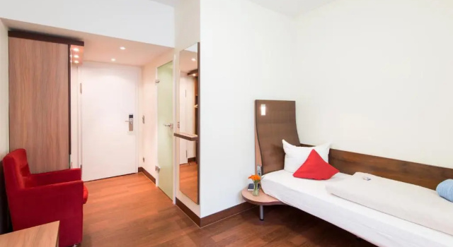 Одноместный номер Economy Stadthotel Freiburg Kolping Hotels & Resorts