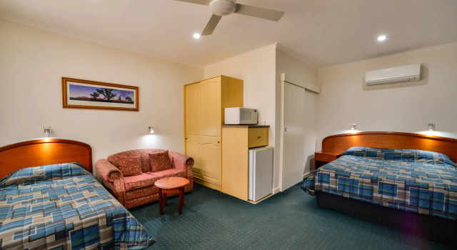 Трёхместный номер Standard Comfort Inn & Suites Augusta Westside
