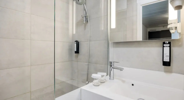 Четырёхместный номер Standard B&B HOTEL Antwerpen Zuid