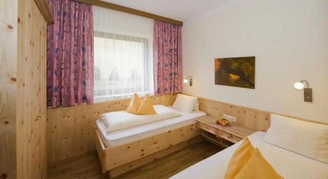 Семейный номер Standard Bike & Ski Hotel Unterellmau