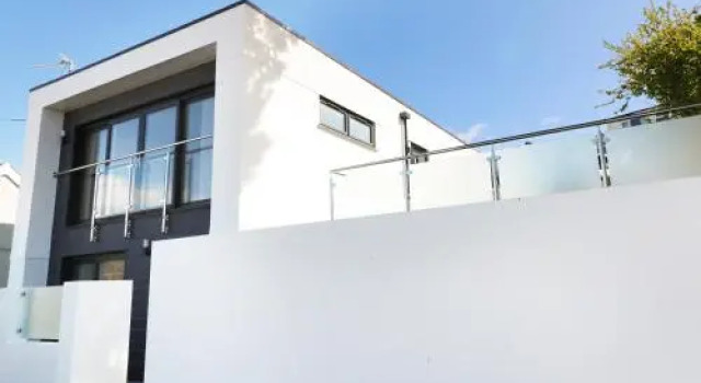 An Drowes, Boek Vakantiehuis Villa's in Merseyside, Villa