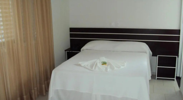 Четырёхместный номер Standard Laf Hotel