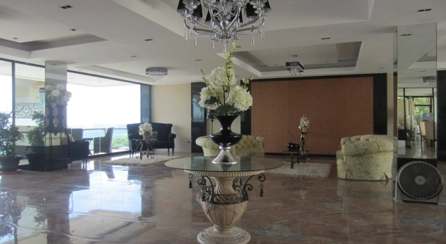 Splash Suites Hotel Tagaytay