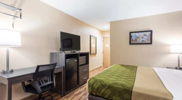 Номер Standard Econo Lodge Painted Post - Corning