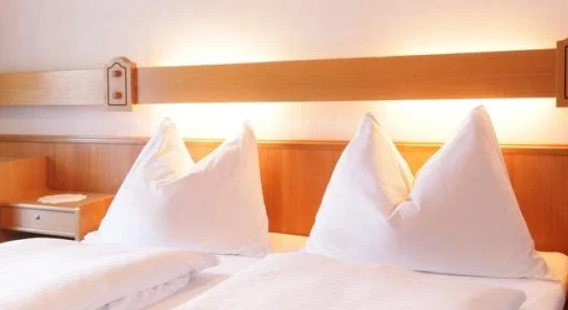 Pension Wartenfels, Prenota Hotel  