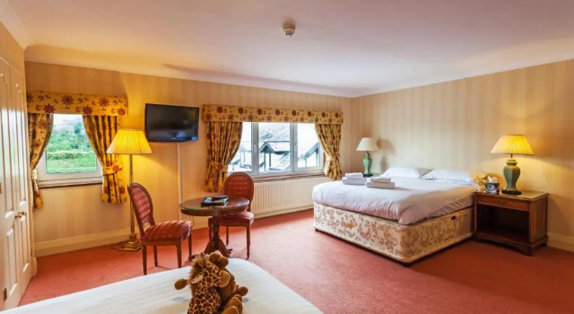 Трёхместный семейный номер Standard Lake District Castle Inn Hotel & Spa