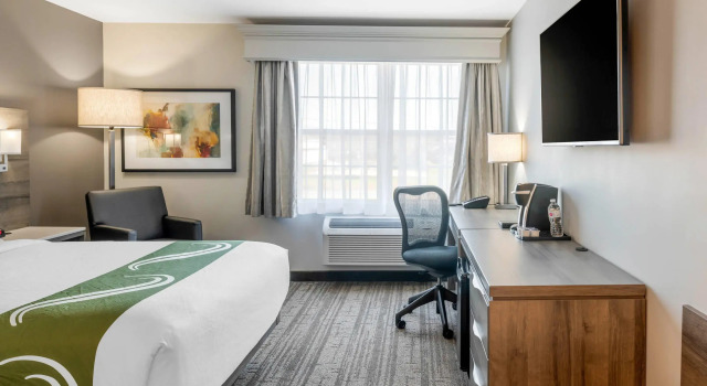 Двухместный номер Standard Quality Inn & Suites Amsterdam