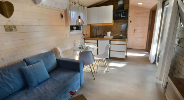 Коттедж Year-round, modern holiday home with a terrace