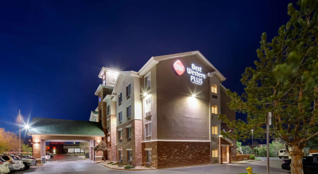Best Western Plus Gateway Inn & Suites - Aurora, Reserva ahora Hotel Hoteles en Aurora con desayuno, Desayunos