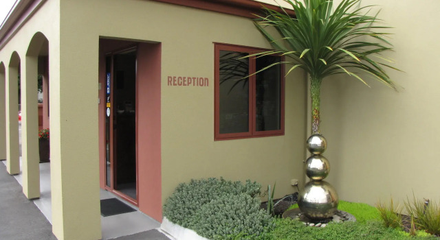 Blenheim Spa Motor Lodge, Забронировать Курортный отель Бленем Мальборо