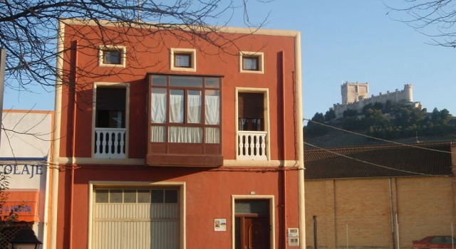 Alojamiento Rural Pueblo de la Ribera, Забронировать Отель Пенафиел Valladolid Province, рядом с Замок Пеньяфьель