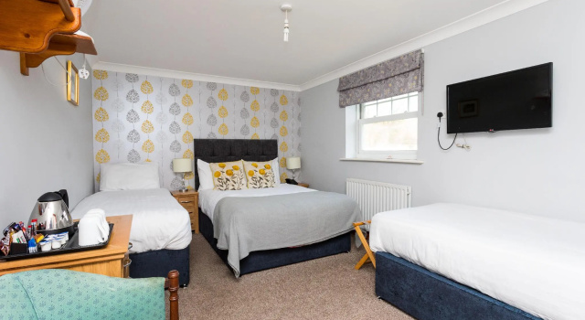 Семейный номер Standard The Lawn Guest House Gatwick