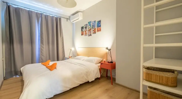 FM Deluxe 1-BDR Apartment - Style Meets Charm, Забронировать Апартаменты/квартира Апартаменты Софии, рядом с Королевский дворец, Апартаменты/квартира
