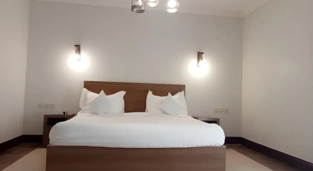 Вилла Golden Square Resort
