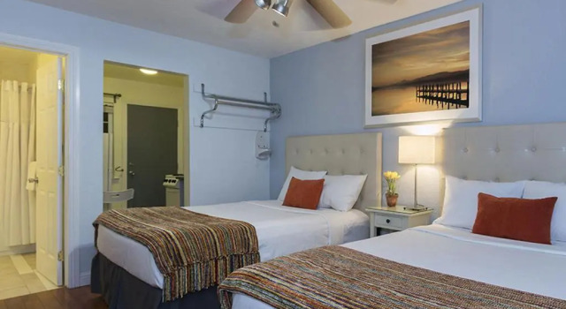 Четырёхместный номер Standard Отель The Lodge at Blue Lakes
