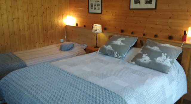 Chambres d'Hôtes Chalet la Bachole, Забронировать Шале Виллы Овернь-Рона-Альпы, Вилла