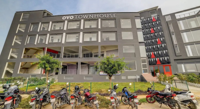 Oyo Townhouse 125 Medawas