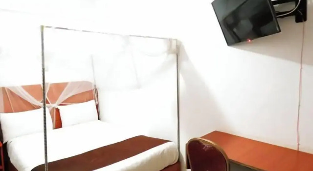 Двухместный номер Standard Kim's Breeze Hotel Ltd and Choma Zone