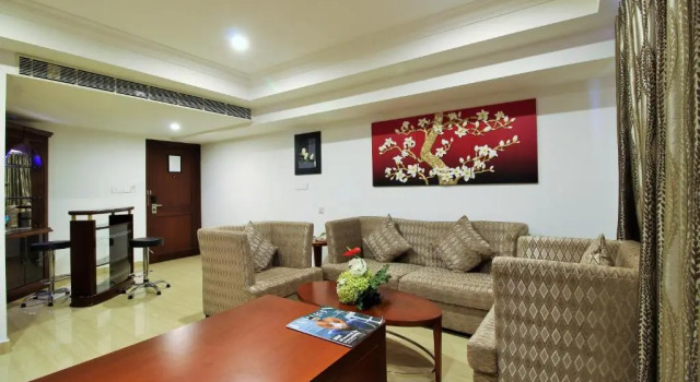 Люкс Grand Lake Palace Trivandrum