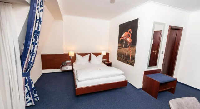 Номер Comfort Königshof Bed and Breakfast