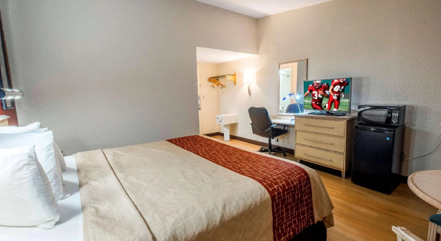 Двухместный номер Deluxe Red Roof Inn & Suites Brunswick I-95