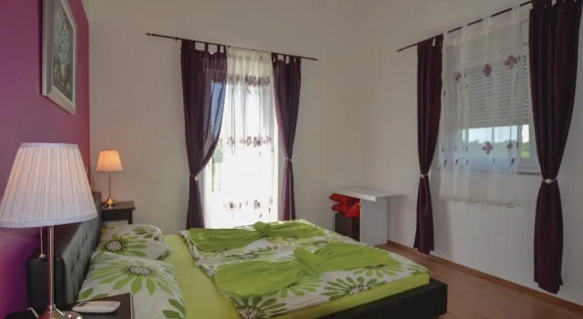 Nice Home In Kanfanar, Забронировать Отель Отели Курили 3 звезды, 3*