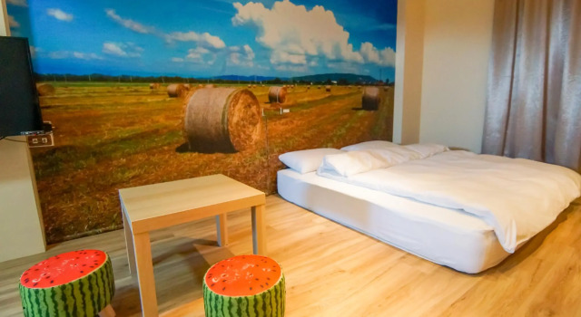 Bam House B&B, Забронировать Отель «постель и завтрак» Отели Ch'i-she с парковкой, Парковка