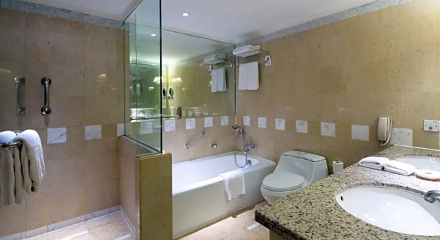 Двухместный номер Standard Kai Wah Plaza International