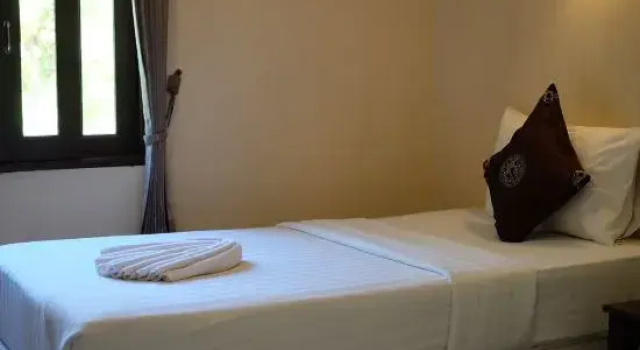 Трёхместный номер Standard Baan Busaba Hotel