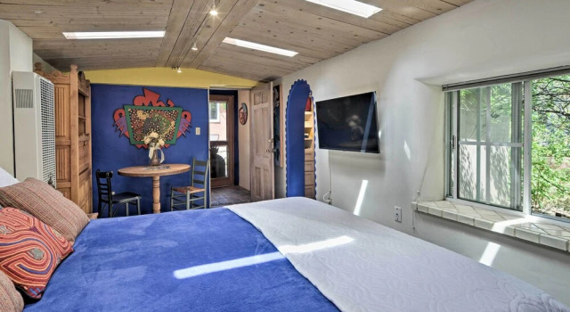 Апартаменты Charming Casita Studio - Near Santa Fe Plaza!