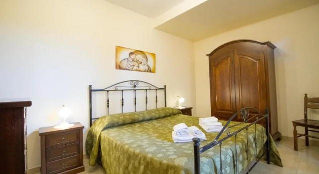 Четырёхместный номер Superior Etna Royal View Bilocale Vista Giardino