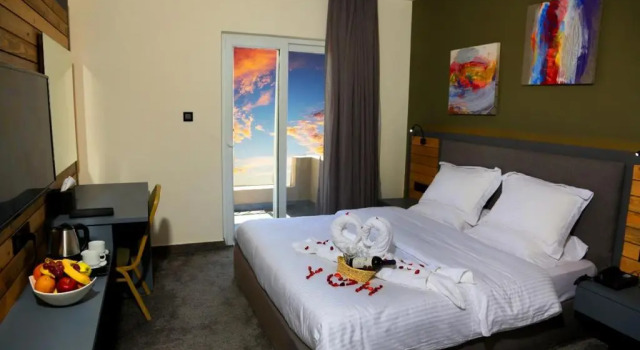 Aitch Boutique Hotel - an LIH Hotel, Varaa Boutique-hotelli Hotellit Madaba aamiaisella, Aamiainen